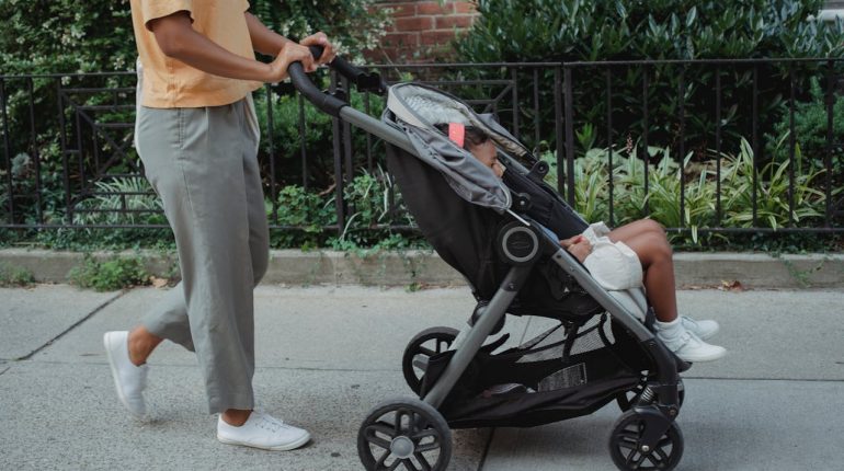 wózek z dużymi kołami